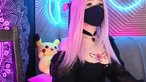 Snapshot of pika_pikaa chatting on May 30, 2026, 12:52 am Sonya online show from May 30, 2026, 12:52 am