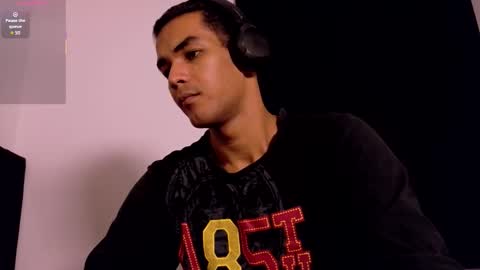 Snapshot of pikashuu7u7 chatting on October 16, 2025, 5:41 am pikashuu7u7 online show from October 16, 2025, 5:41 am