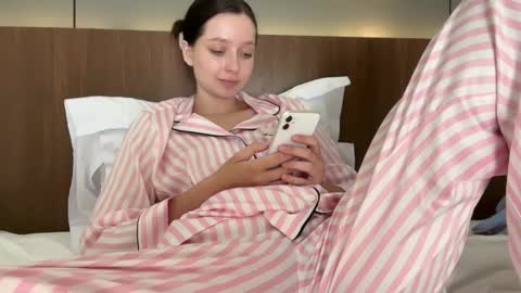 Trisha     online show from December 9, 2024, 11:47 am