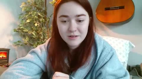 PilloGoddess online show from November 8, 2025, 7:19 am