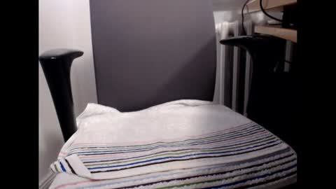 pimmel10 online show from January 11, 2025, 7:27 pm