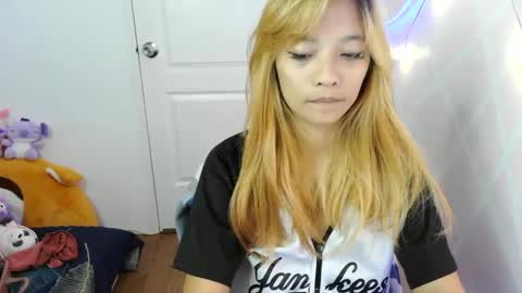 pinay beauty14 online show from January 23, 2025, 2:39 pm