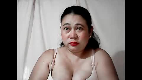 pinaymama12345 online show from April 14, 2026, 11:11 pm