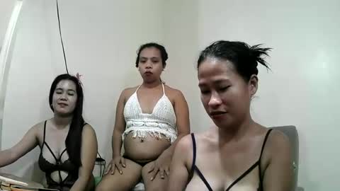 Snapshot of pinaysquirtpussy chatting on June 26, 2026, 12:37 am pinaysquirtpussy online show from June 26, 2026, 12:37 am