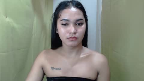 celistina Crwford online show from May 25, 2026, 12:27 am