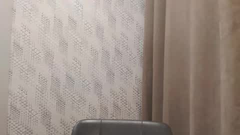       online show from February 3, 2025, 5:46 pm