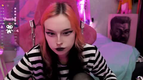 Snapshot of pineapple_dope chatting on April 24, 2026, 6:32 pm Nancy online show from April 24, 2026, 6:32 pm