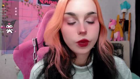 Snapshot of pineapple_dope chatting on April 25, 2026, 8:39 pm Nancy online show from April 25, 2026, 8:39 pm