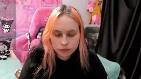 Snapshot of pineapple_dope chatting on May 1, 2026, 12:15 am Nancy online show from May 1, 2026, 12:15 am