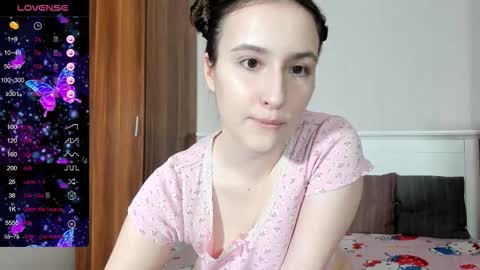 Snapshot of pingviluly chatting on September 11, 2025, 6:02 am pingviluly online show from September 11, 2025, 6:02 am