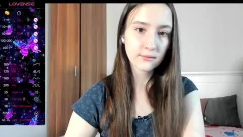 Snapshot of pingviluly chatting on October 20, 2025, 6:25 am pingviluly online show from October 20, 2025, 6:25 am