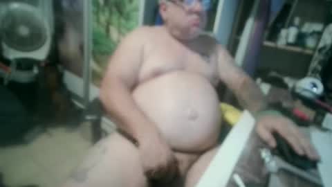 pini_z online show from October 16, 2025, 6:53 pm