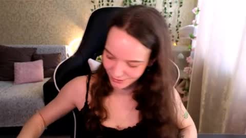 Stephanie online show from March 16, 2026, 5:44 am