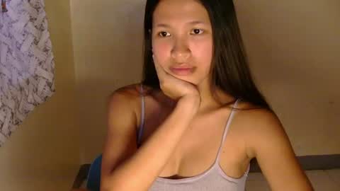 pink_bubbles011 online show from June 20, 2026, 7:33 am