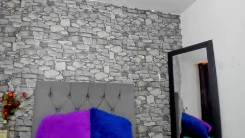 Snapshot of pink_lemonade7 chatting on January 5, 2026, 7:28 pm pink_lemonade7 online show from January 5, 2026, 7:28 pm