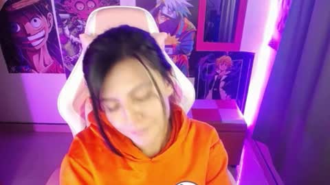 pink_yuii online show from January 22, 2025, 5:16 am