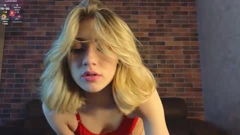 Adele online show from January 13, 2025, 7:53 pm