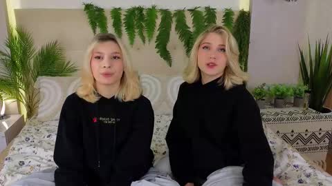 Adele online show from September 29, 2025, 9:47 am