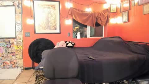 Virginity smiles online show from January 31, 2025, 9:05 am