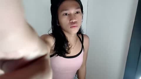 pinkdollbaby_ online show from April 8, 2026, 3:06 am