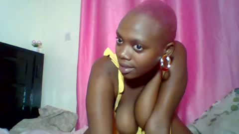 Snapshot of pinkdomina01 chatting on June 28, 2026, 9:32 pm pinkdomina01 online show from June 28, 2026, 9:32 pm