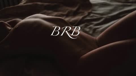 Mila online show from February 10, 2026, 10:25 pm