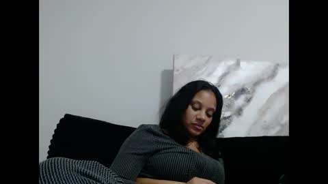 pinksugar online show from December 22, 2024, 6:17 am