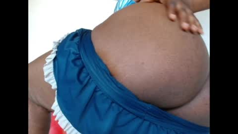 pinkxsugar online show from June 17, 2026, 2:40 pm