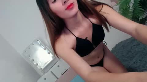 pinky_web03 online show from December 14, 2025, 2:17 am