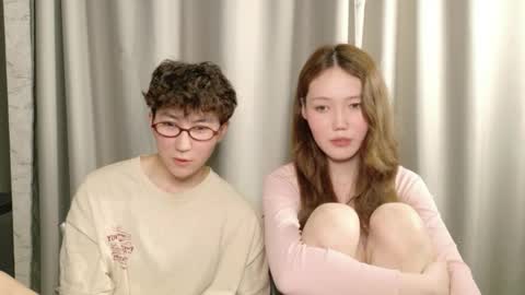 Li long hair and Ru short hair online show from June 5, 2026, 11:21 pm