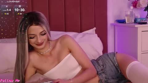 Pinky online show from February 11, 2026, 7:08 pm