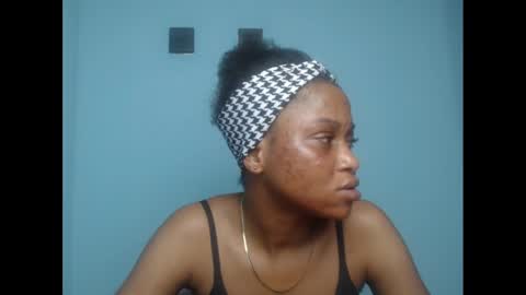 pinkyxxpussy online show from January 14, 2025, 9:30 pm