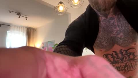 Snapshot of pino151177 chatting on April 5, 2026, 5:21 pm pino151177 online show from April 5, 2026, 5:21 pm