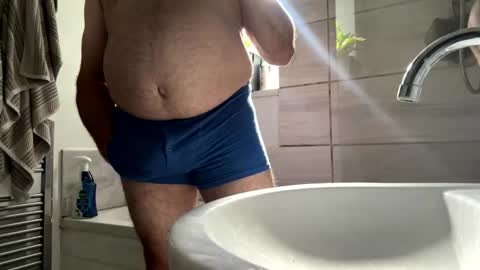 Snapshot of pinotdick chatting on June 9, 2026, 3:34 pm pinotdick online show from June 9, 2026, 3:34 pm