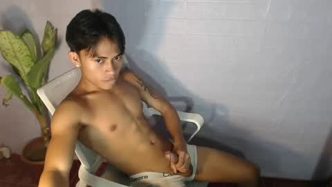 pinoy_palautogxxx online show from April 7, 2026, 7:36 pm