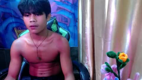 pinoy_shyboy69 online show from March 19, 2026, 12:09 pm