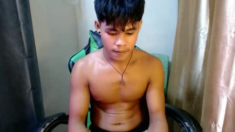 Snapshot of pinoy_shyboy69 chatting on April 8, 2026, 3:12 pm pinoy_shyboy69 online show from April 8, 2026, 3:12 pm