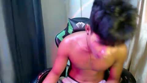 Snapshot of pinoy_shyboy69 chatting on April 14, 2026, 3:29 pm pinoy_shyboy69 online show from April 14, 2026, 3:29 pm