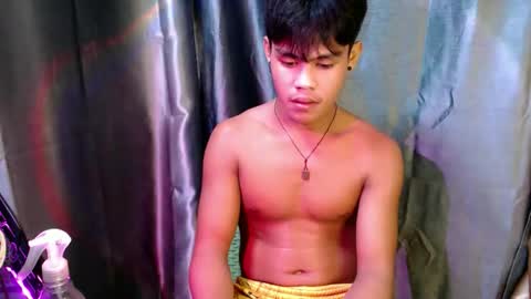Snapshot of pinoy_shyboy69 chatting on April 21, 2026, 2:51 am pinoy_shyboy69 online show from April 21, 2026, 2:51 am