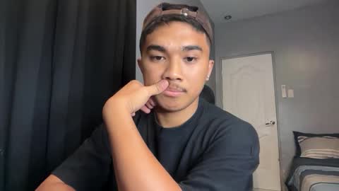Snapshot of pinoyadriannexxx chatting on May 4, 2026, 10:00 am Adrianne online show from May 4, 2026, 10:00 am
