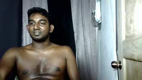 rayvienn online show from April 15, 2026, 2:46 pm