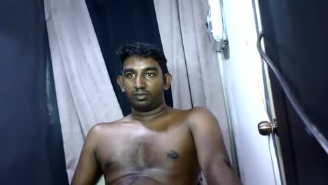 rayvienn online show from April 21, 2026, 12:34 am