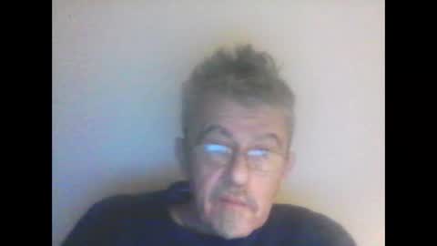 pipi2704 online show from January 17, 2025, 5:21 am