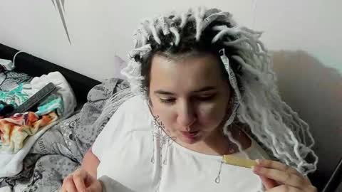 Eugenia online show from February 3, 2025, 2:58 am