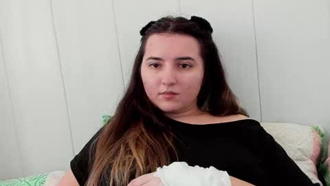 Eugenia online show from March 11, 2025, 1:23 pm