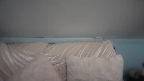 pirdybirdyxo online show from February 12, 2025, 4:22 pm