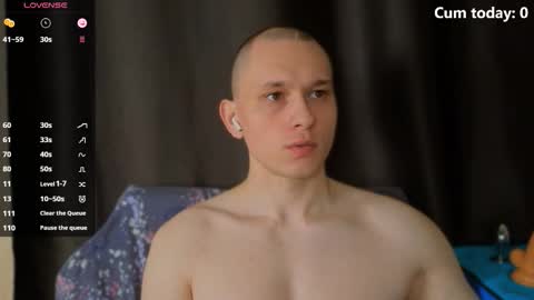 Snapshot of pistonpojizni chatting on December 21, 2025, 7:59 am STRONGBEAUTY online show from December 21, 2025, 7:59 am