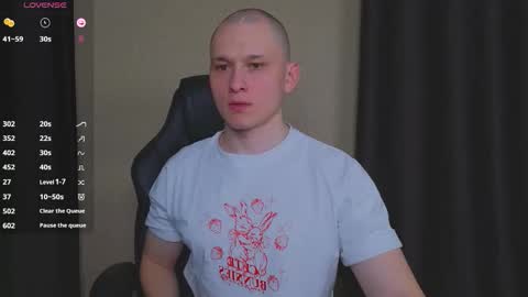 Snapshot of pistonpojizni chatting on February 21, 2026, 7:04 pm STRONGBEAUTY online show from February 21, 2026, 7:04 pm