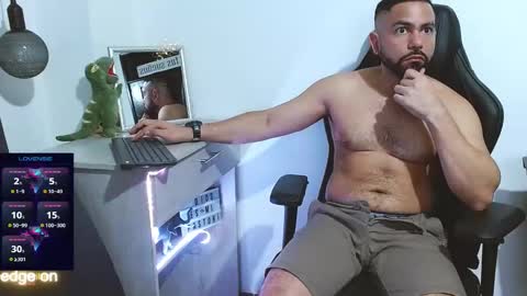 piter berlin online show from January 25, 2025, 1:43 am