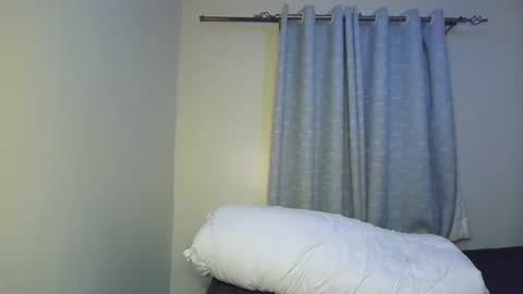 Snapshot of pixie_roman chatting on May 11, 2026, 12:49 am Majesty online show from May 11, 2026, 12:49 am